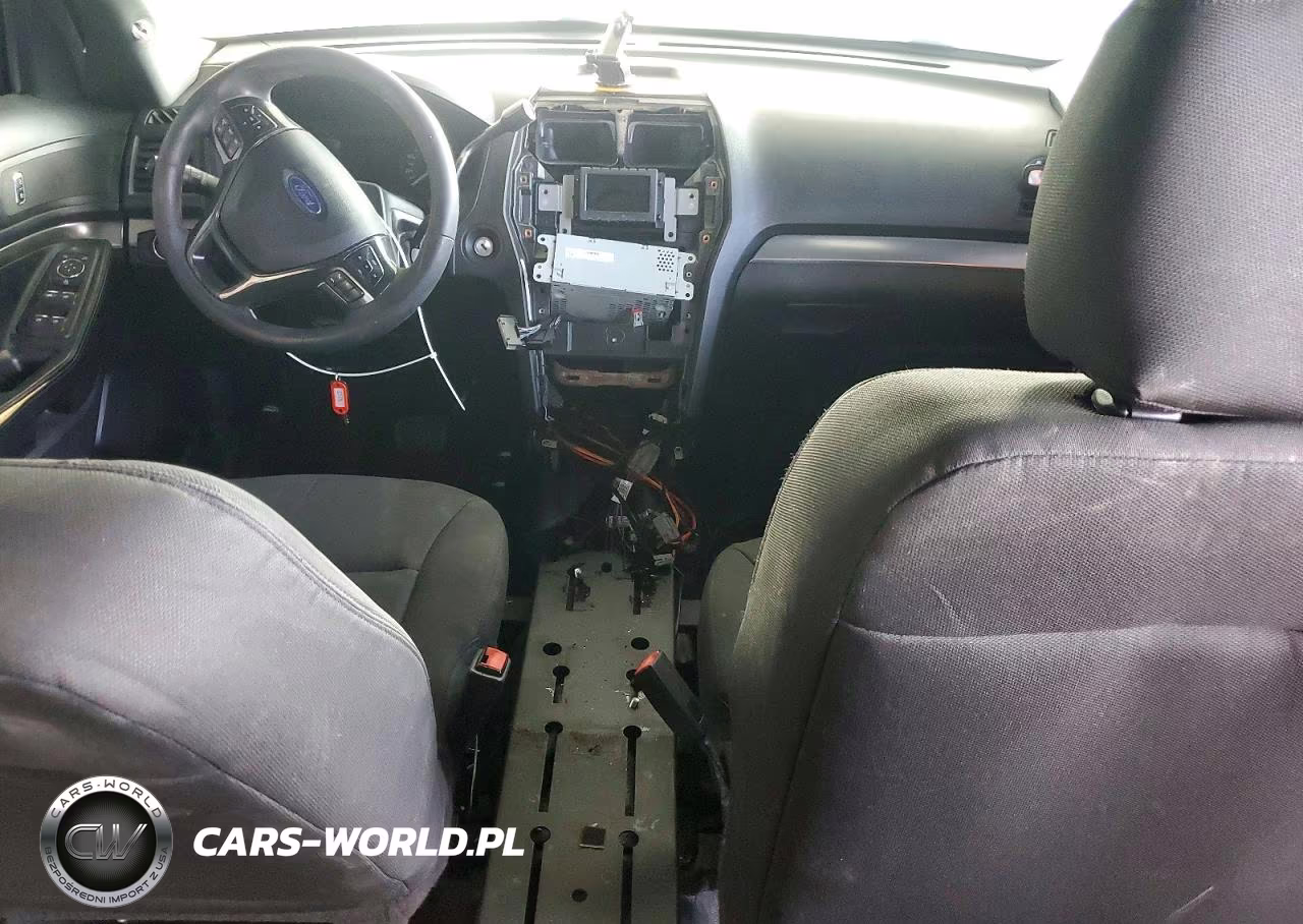 2019 Ford Explorer Police Interceptor VIN:1FM5K8AR4KGB22538 - 8