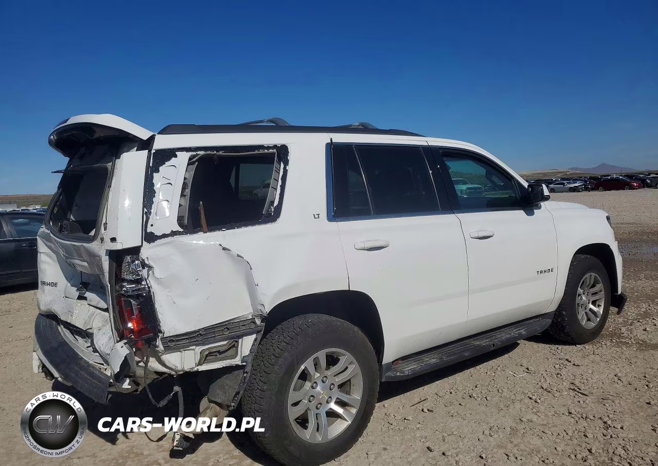 2019 Chevrolet Tahoe K1500 Lt VIN:1GNSKBKC6KR114371 - 3