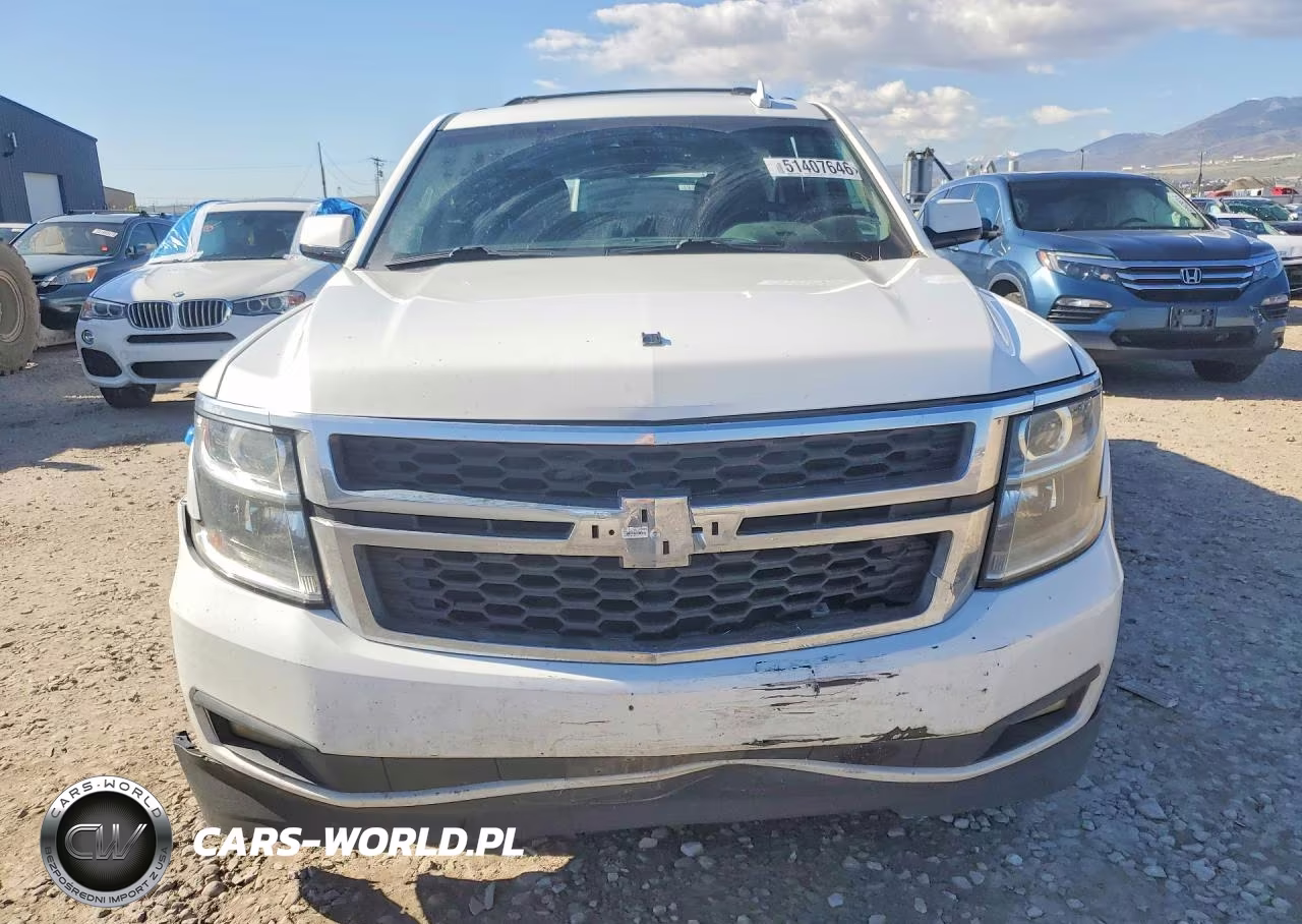 2019 Chevrolet Tahoe K1500 Lt VIN:1GNSKBKC6KR114371 - 5