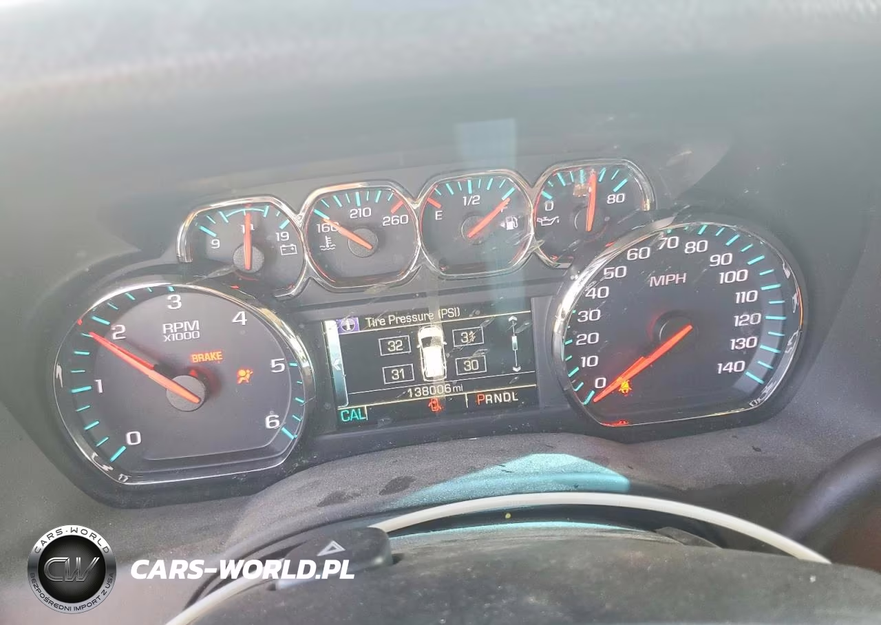 2019 Chevrolet Tahoe K1500 Lt VIN:1GNSKBKC6KR114371 - 9