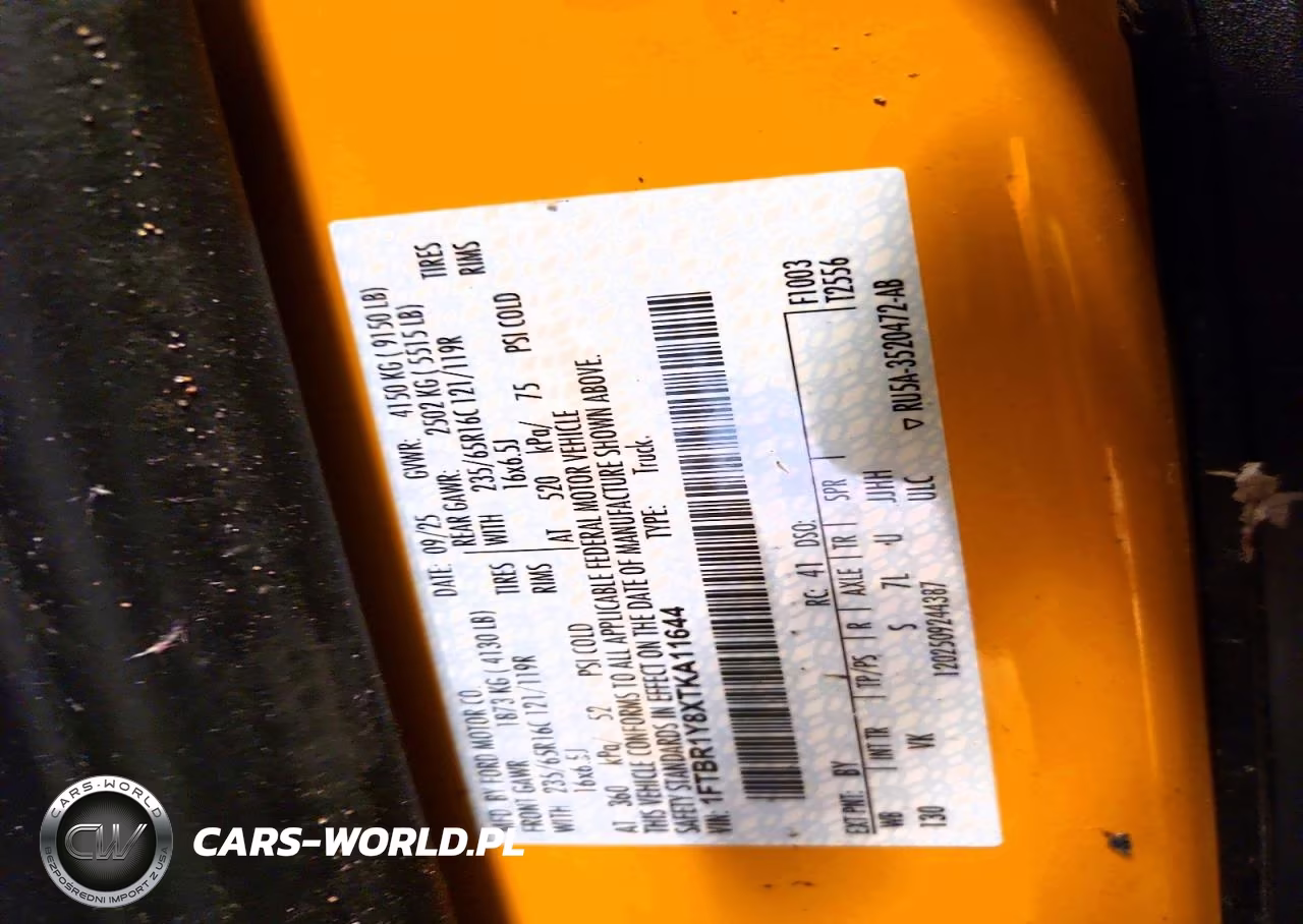 2026 Ford Transit 250 Delivery Van VIN:1FTBR1Y8XTKA11644 - 13