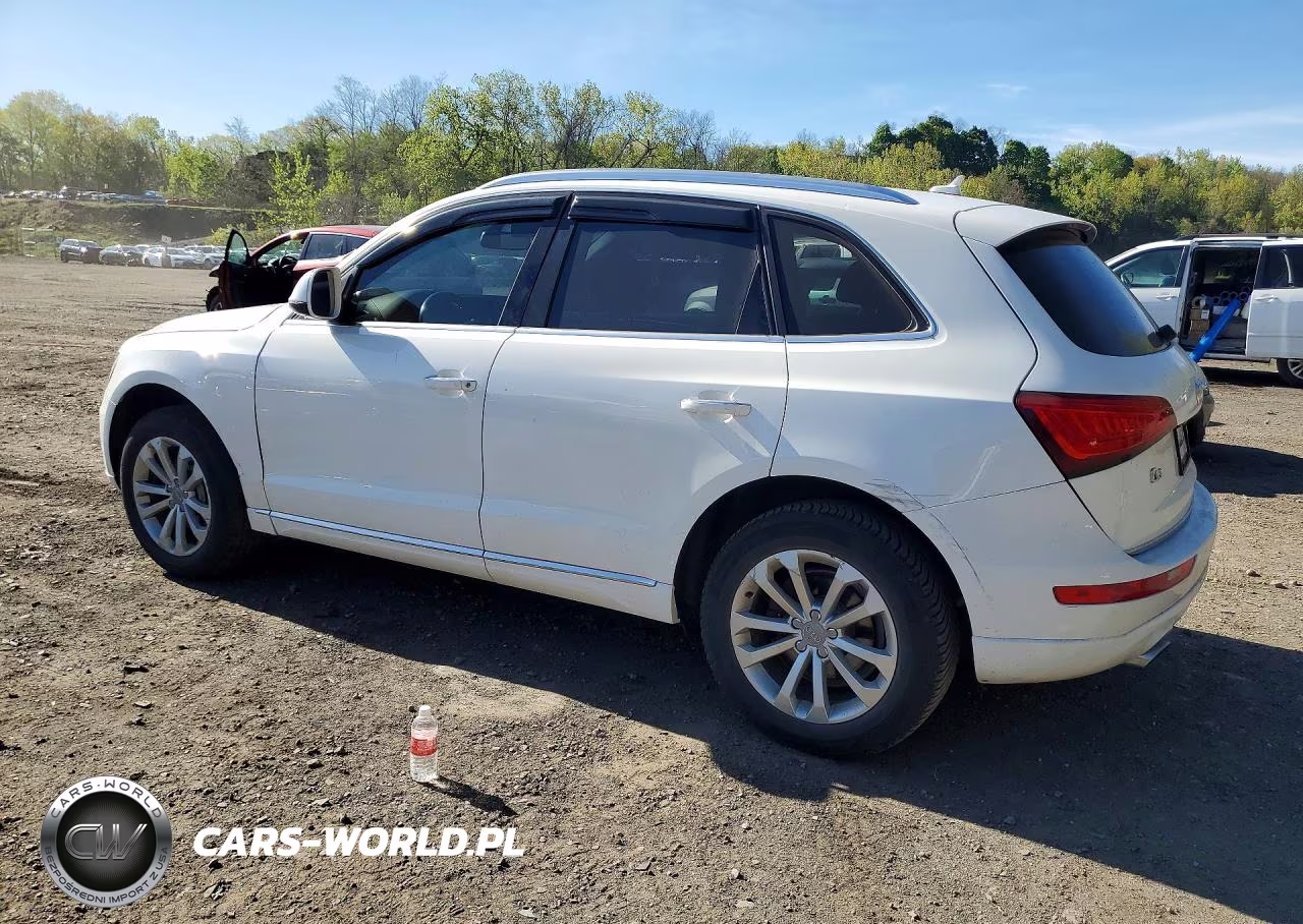 2015 Audi Q5 Premium VIN:WA1CFAFP0FA051713 - 2