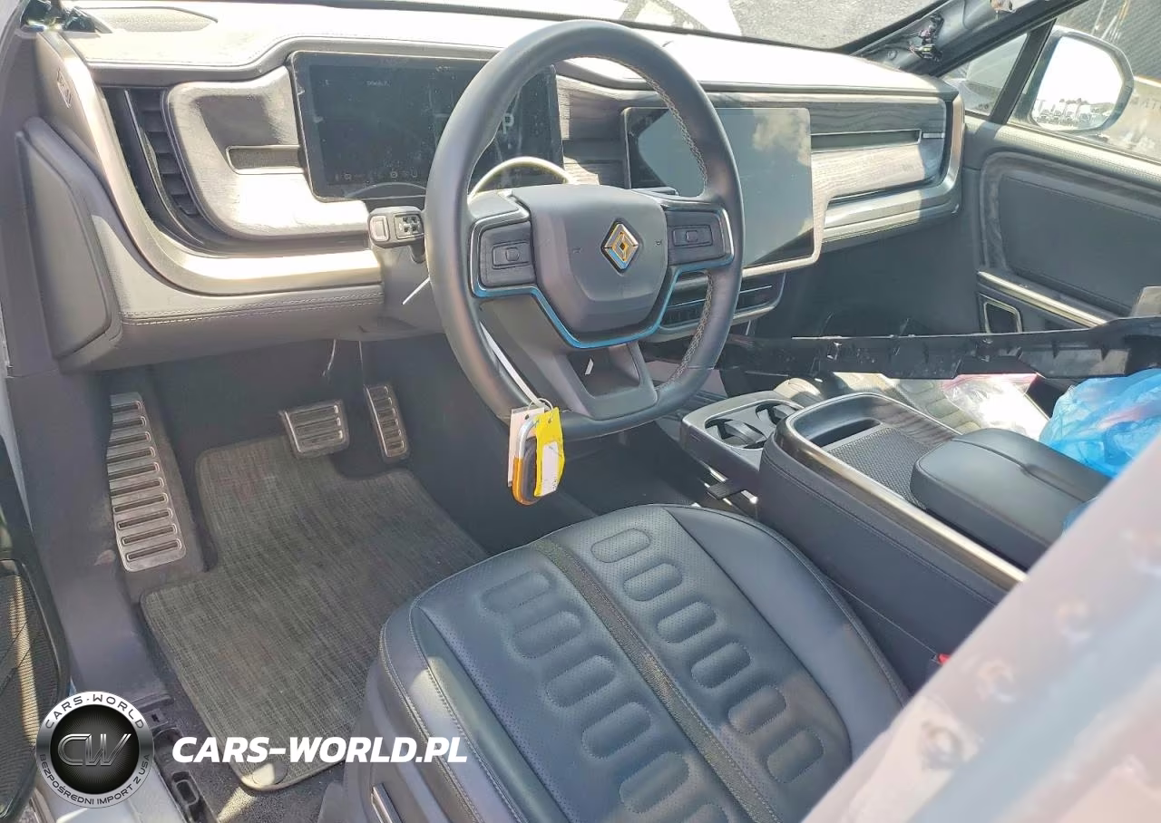 2022 Rivian R1T Adventure VIN:7FCTGAAA4NN006751 - 8