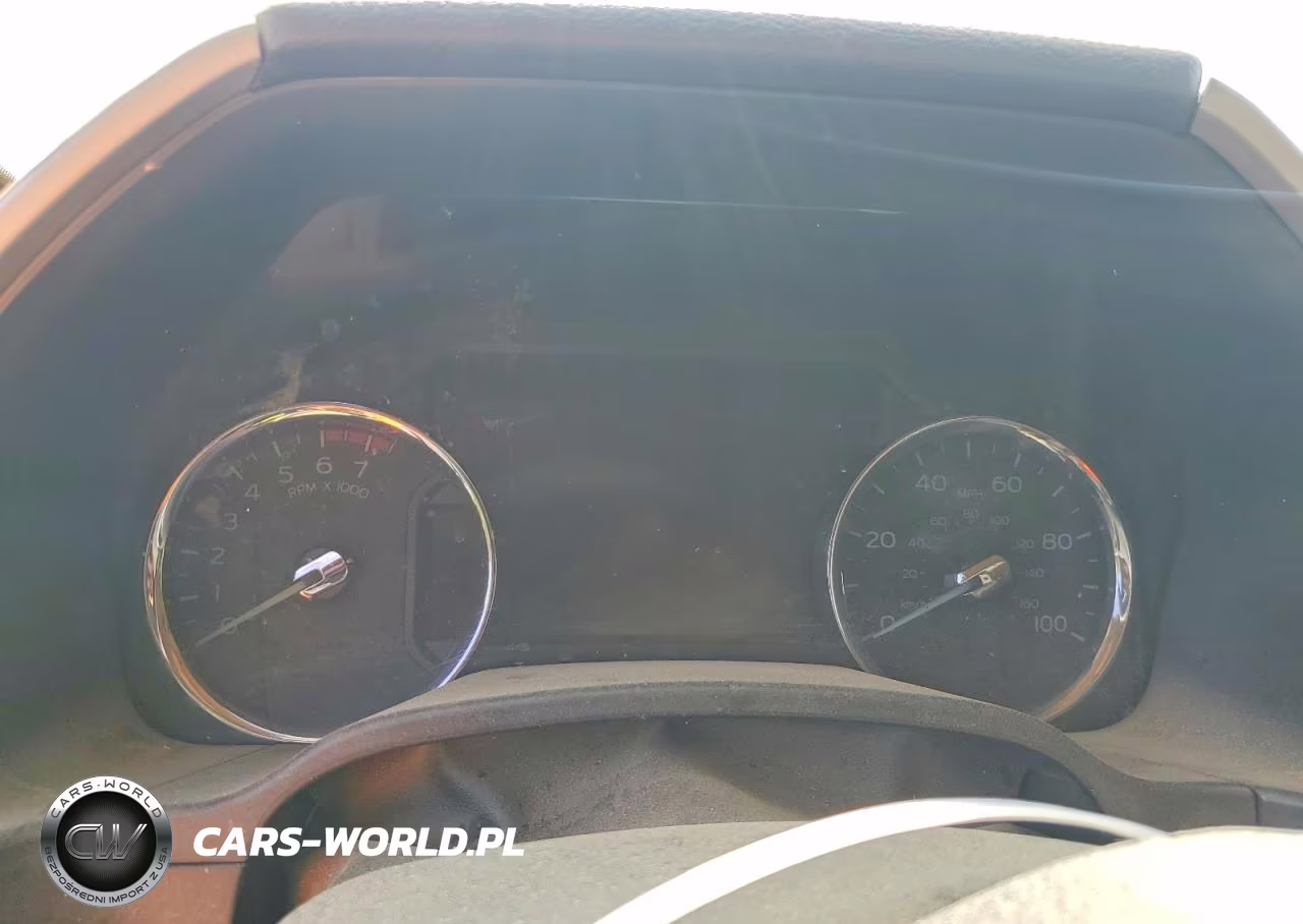 2019 Ford F250 Super Duty VIN:1FT7W2B60KEE99768 - 9