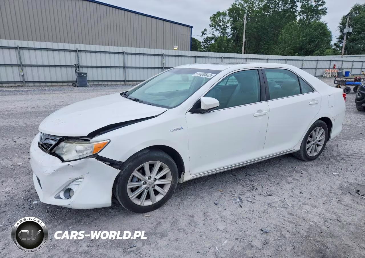 2013 Toyota Camry Hybrid Xle