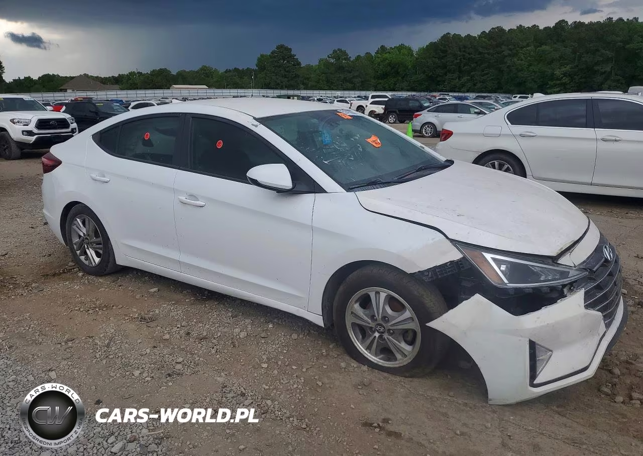 2019 Hyundai Elantra Sel VIN:5NPD84LF3KH436641 - 4