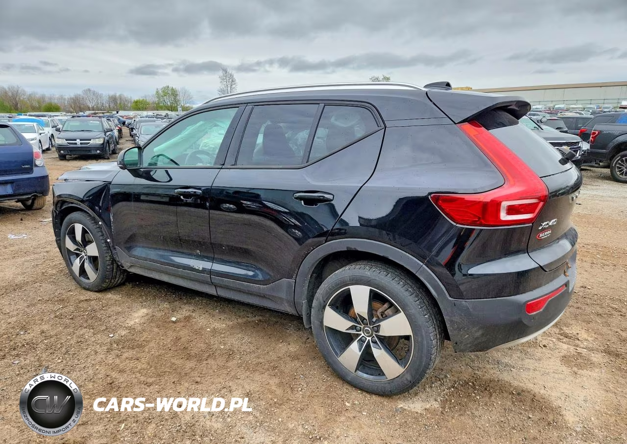 2020 Volvo Xc40 T5 Momentum VIN:YV4162UK3L2255306 - 2