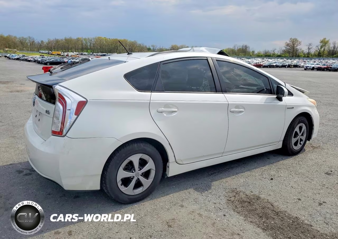 2012 Toyota Prius Two VIN:JTDKN3DU0C5493551 - 3