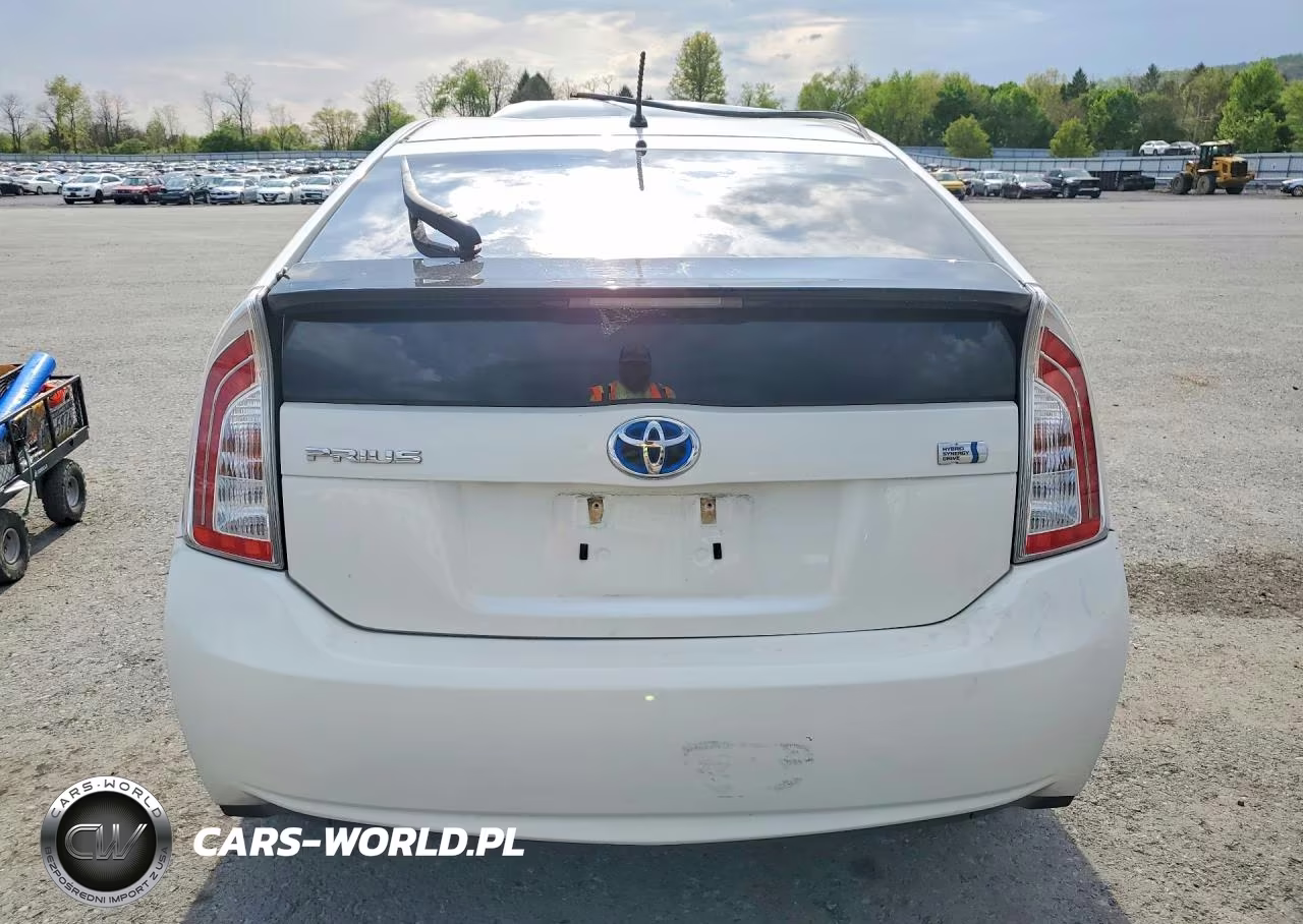 2012 Toyota Prius Two VIN:JTDKN3DU0C5493551 - 6