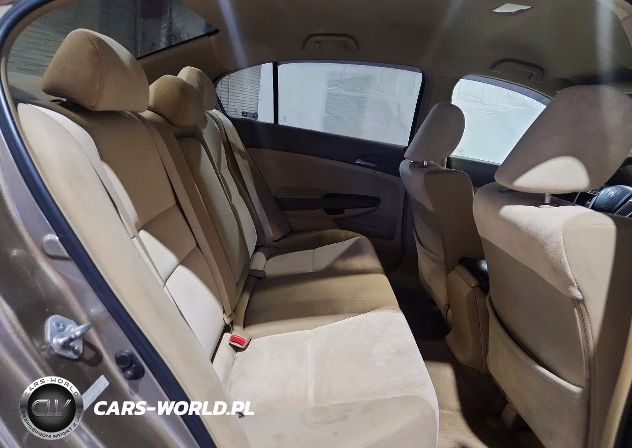 2009 Honda Accord Lxp VIN:1HGCP26499A025552 - 10