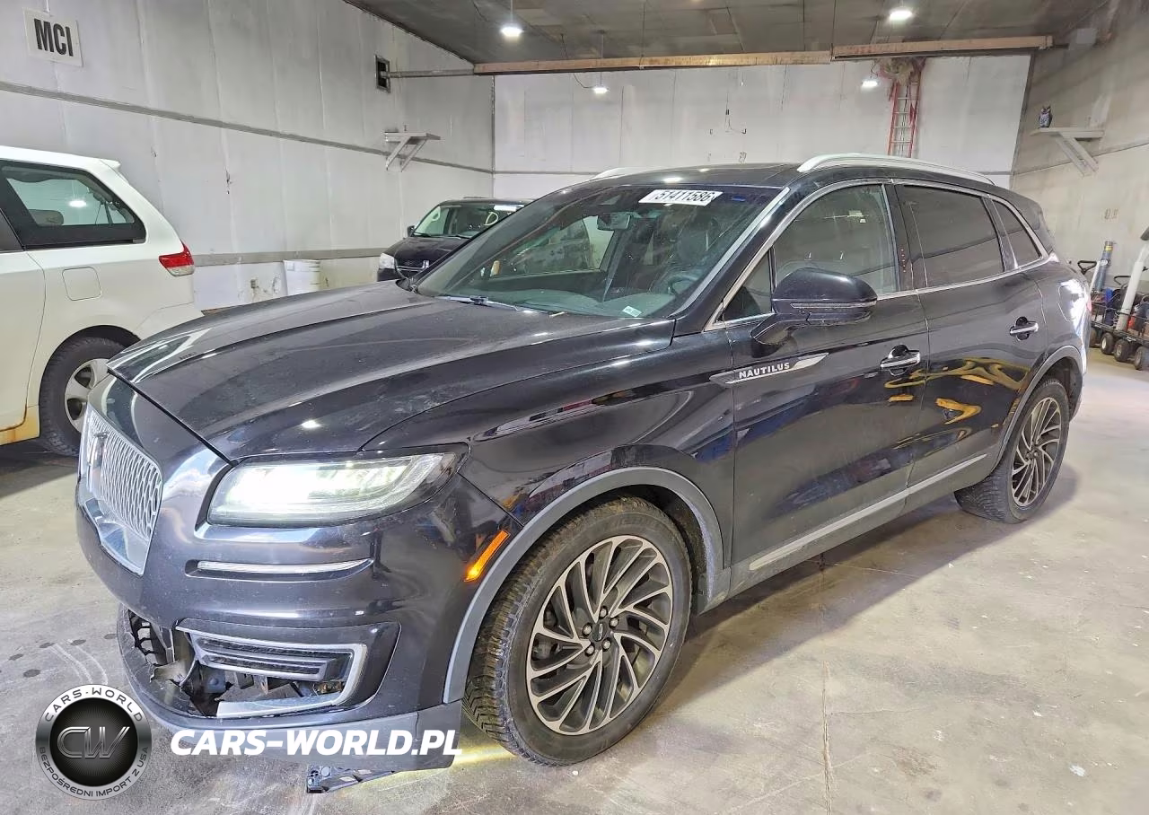 2020 Lincoln Nautilus Reserve – zdjęcie 1 z 12