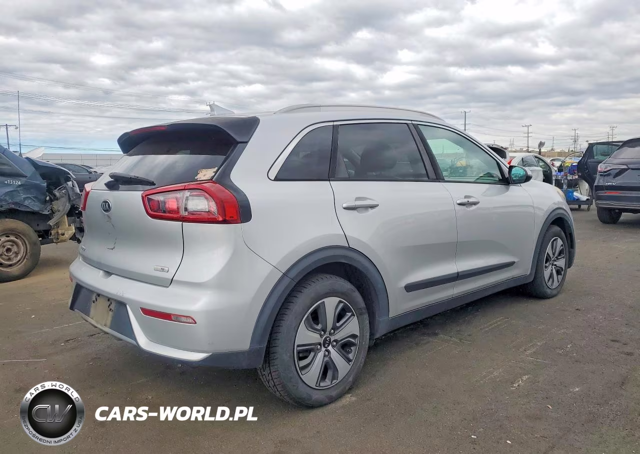 2017 Kia Niro Lx VIN:KNDCB3LC0H5044920 - 3