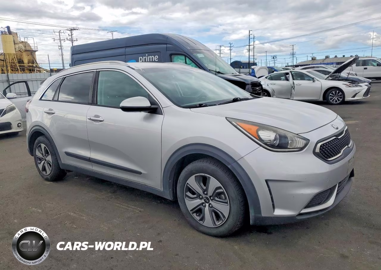2017 Kia Niro Lx VIN:KNDCB3LC0H5044920 - 4
