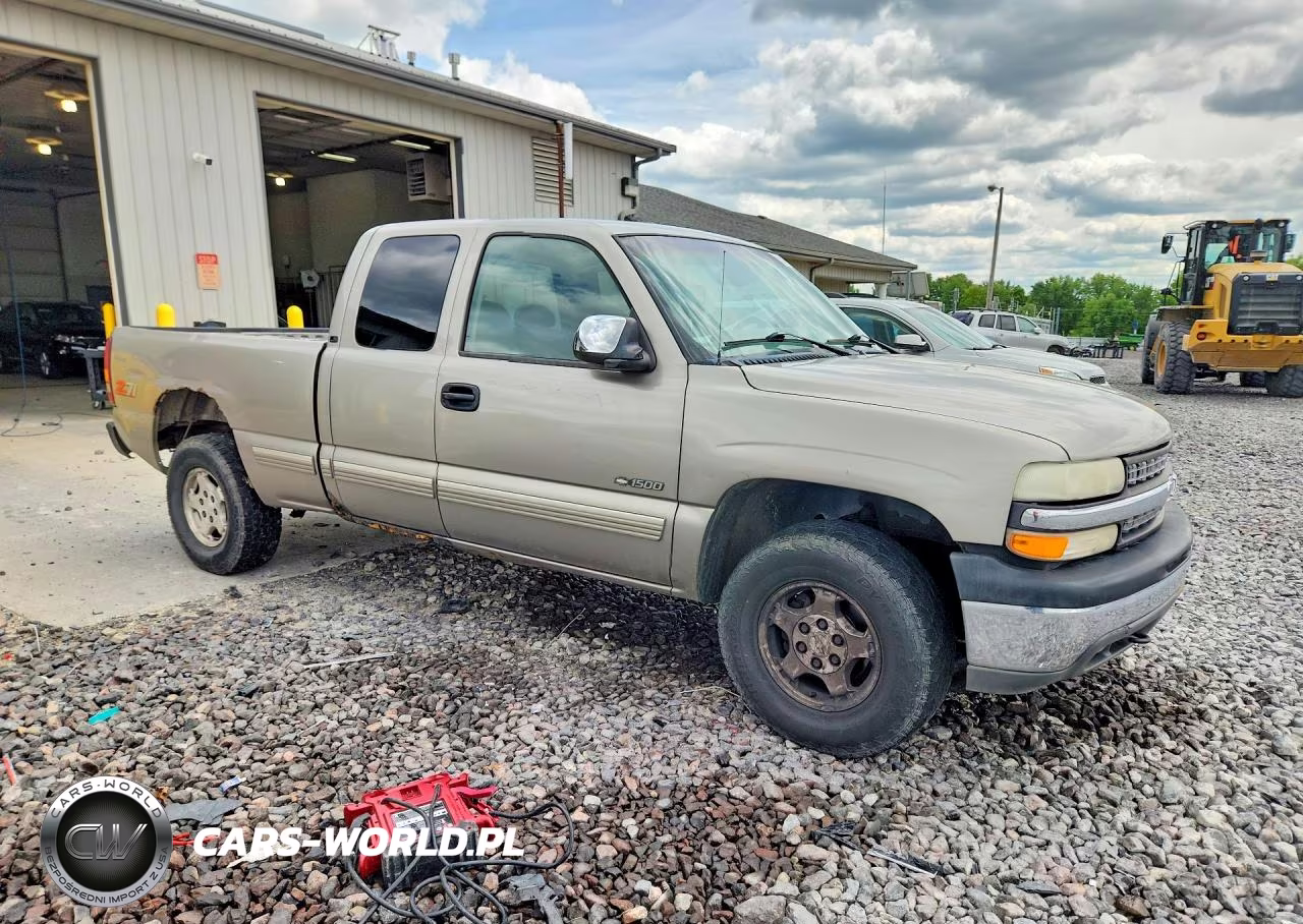 1999 Chevrolet Silverado K1500 VIN:1GCEK19T3XE244855 - 4