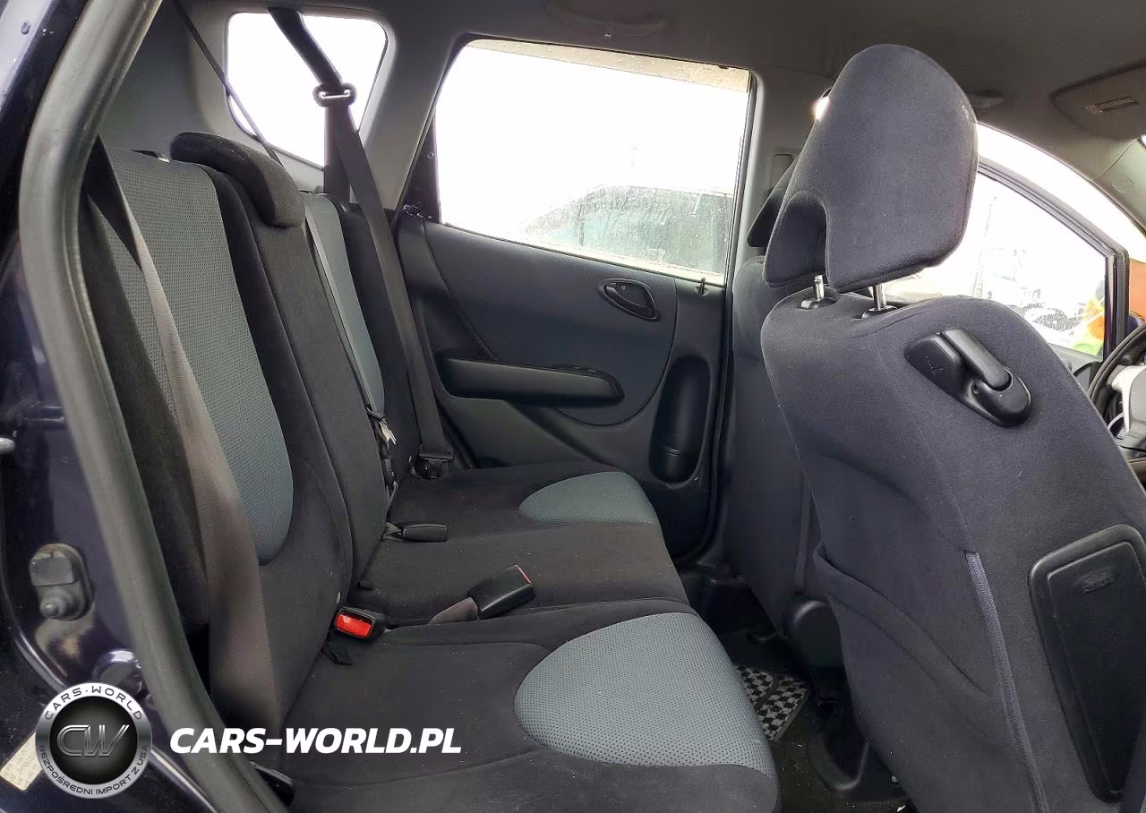 2008 Honda Fit Sport VIN:JHMGD38678S022931 - 10