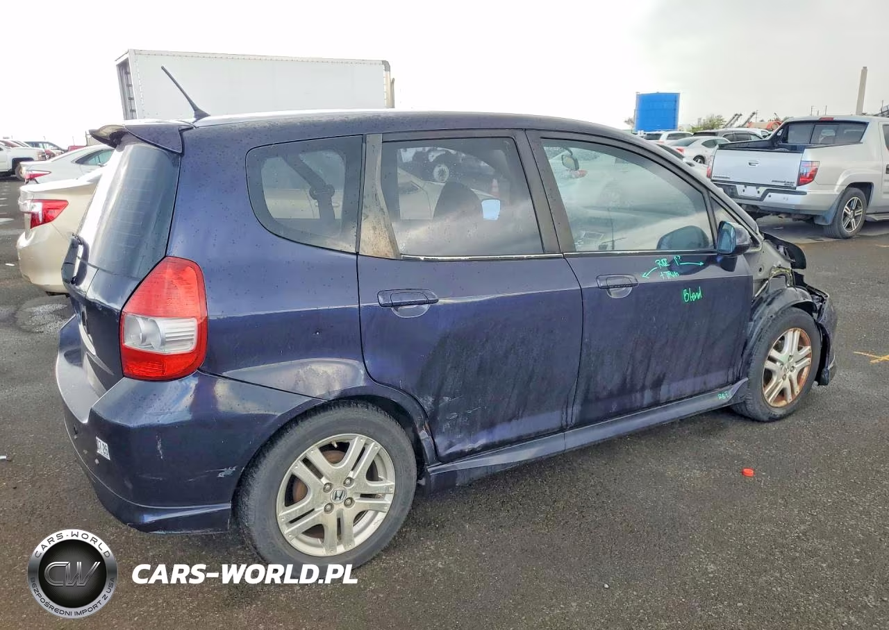 2008 Honda Fit Sport VIN:JHMGD38678S022931 - 3