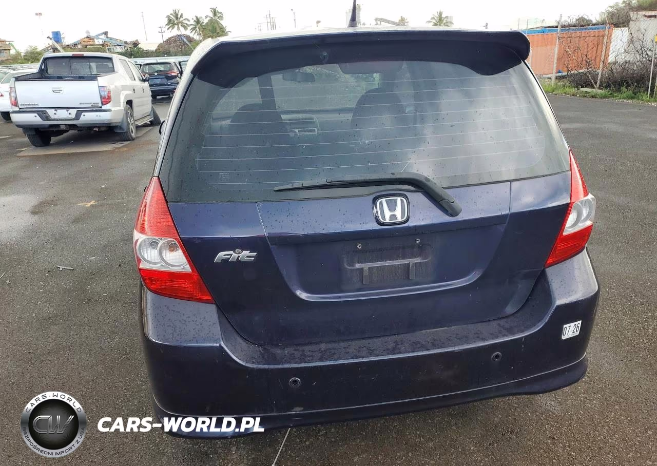 2008 Honda Fit Sport VIN:JHMGD38678S022931 - 6
