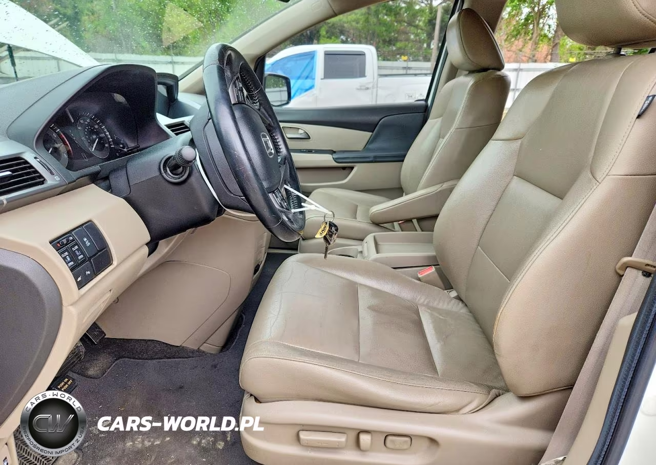 2012 Honda Odyssey Touring VIN:5FNRL5H90CB010726 - 7
