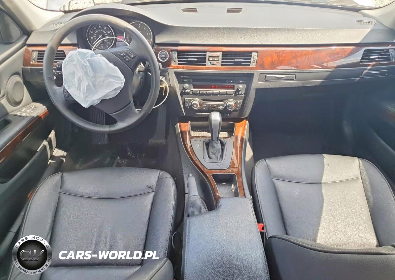 2011 BMW 328 Xi VIN:WBAPK7C55BF082684 - 8
