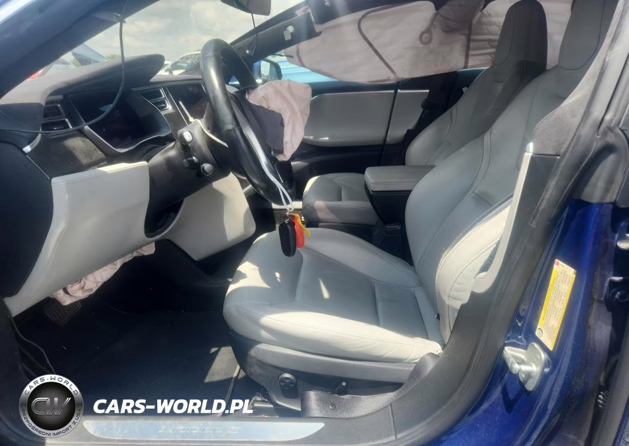 2016 Tesla Model S VIN:5YJSA1E24GF122846 - 7