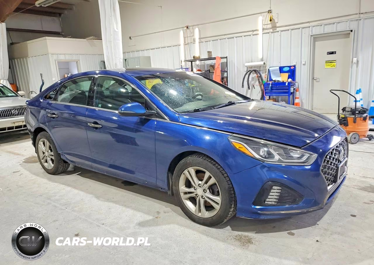 2019 Hyundai Sonata Sport VIN:5NPE34AFXKH734870 - 4