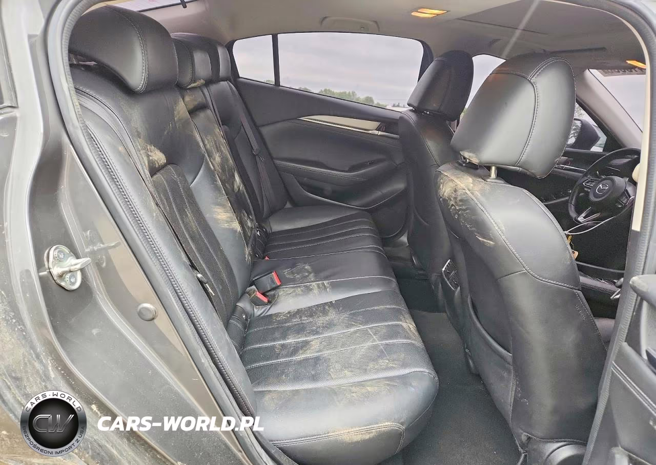 2019 Mazda 6 Touring VIN:JM1GL1VM8K1505725 - 10