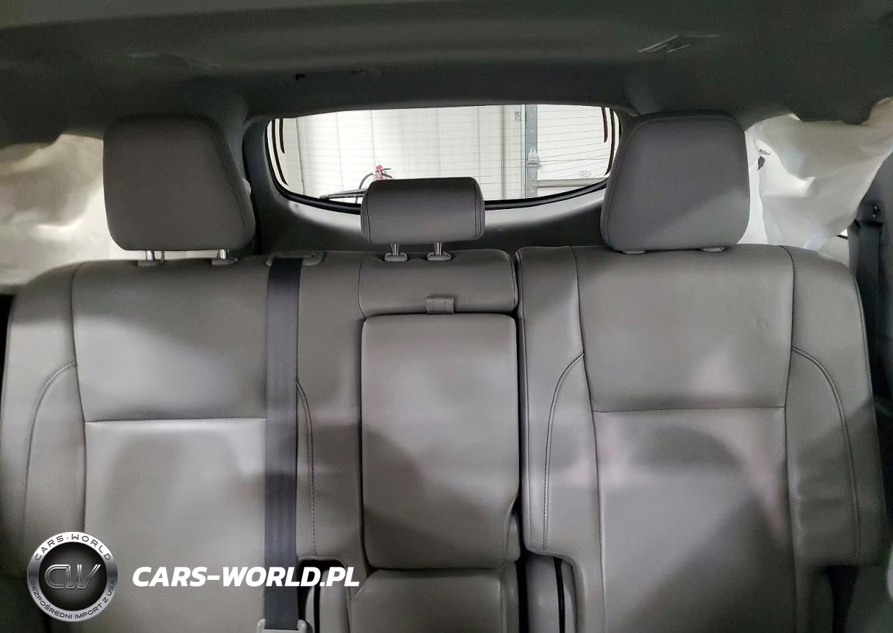 2018 Toyota Highlander Xle VIN:5TDJZRFH1JS811767 - 10