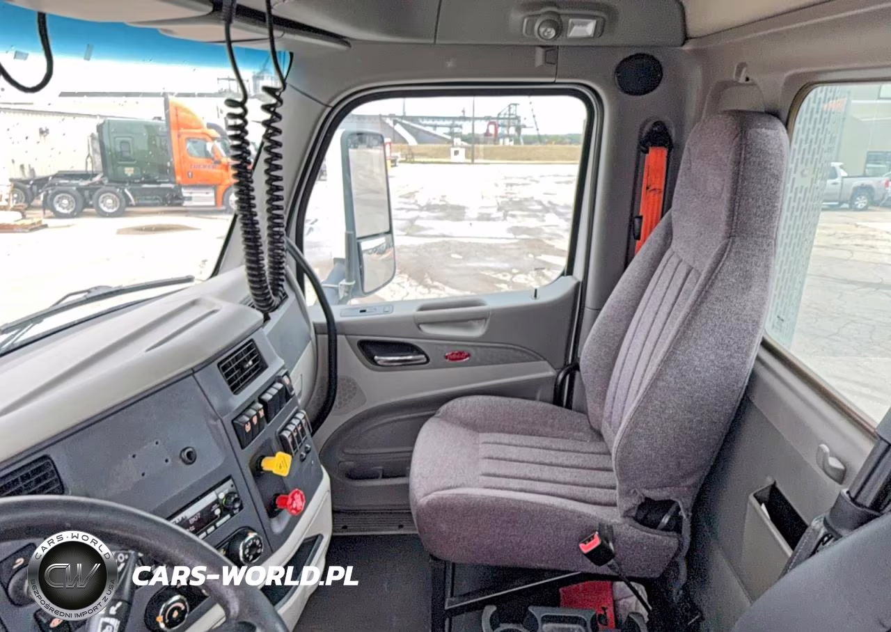 2019 Peterbilt 579 Trucks Semi Truck VIN:1XPBAK9X5KD632553 - 6