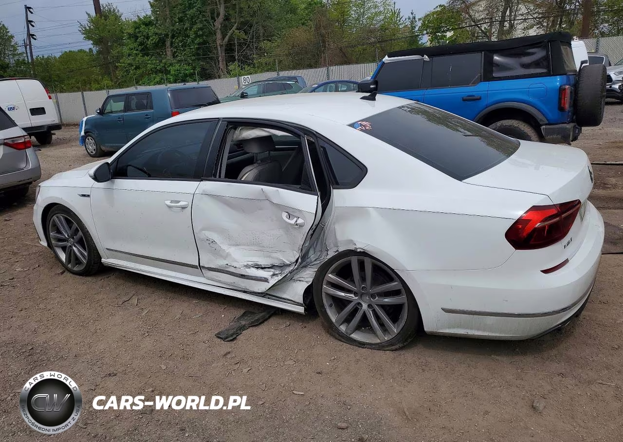 2018 Volkswagen Passat S VIN:1VWAA7A38JC014857 - 2