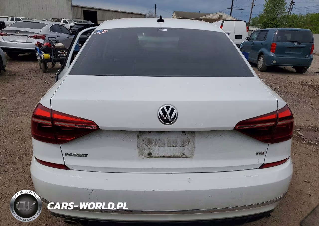 2018 Volkswagen Passat S VIN:1VWAA7A38JC014857 - 6