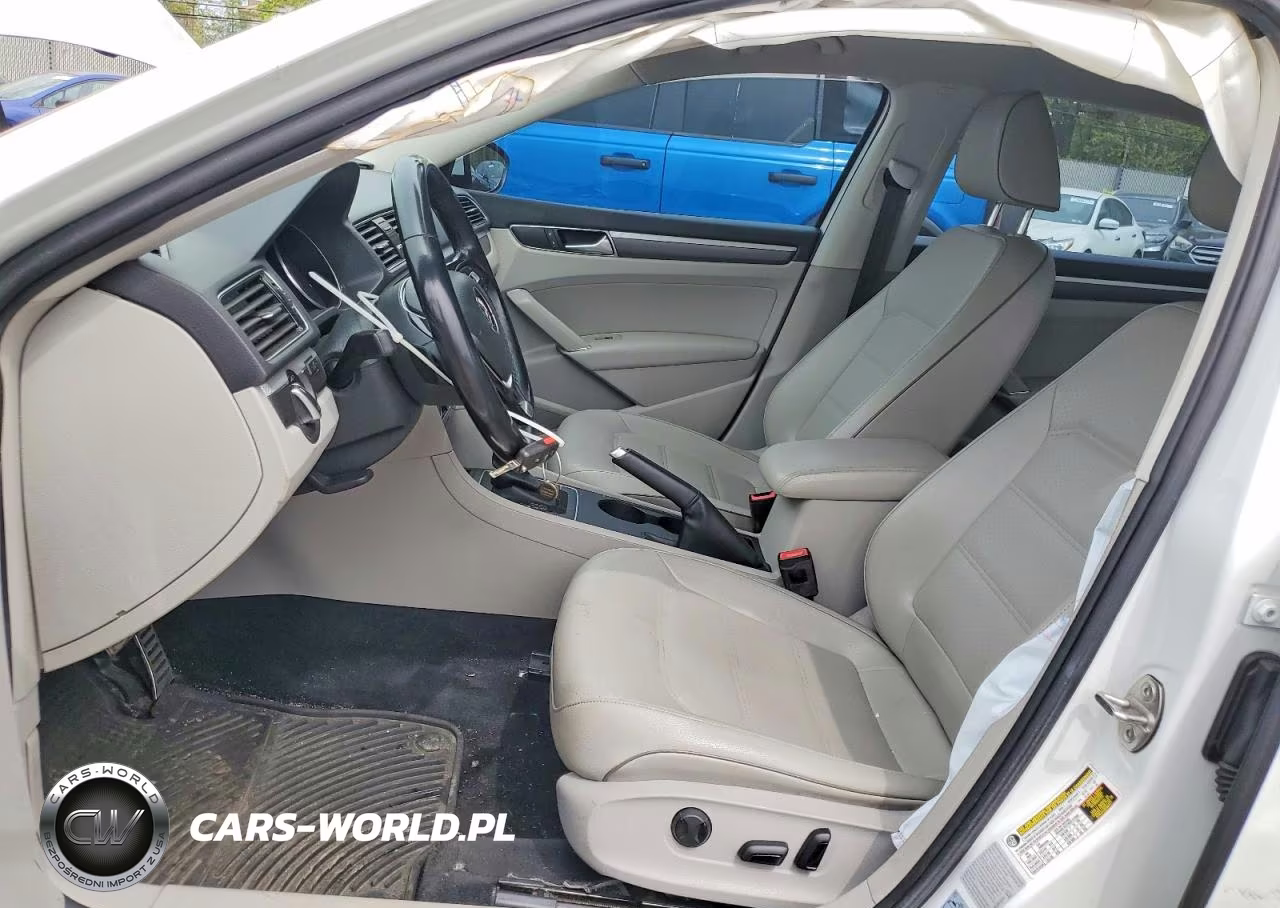 2018 Volkswagen Passat S VIN:1VWAA7A38JC014857 - 7