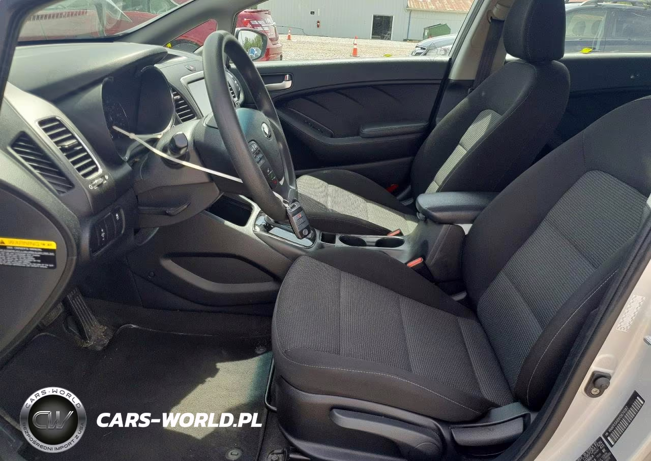 2017 Kia Forte Lx VIN:KNAFK5A8XH5674187 - 7