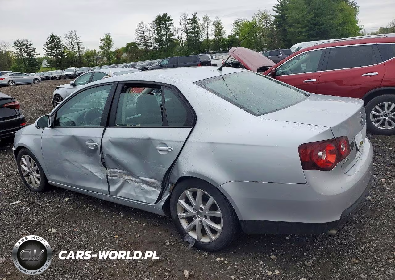 2010 Volkswagen Jetta VIN:3VWAZ7AJ5AM127123 - 2