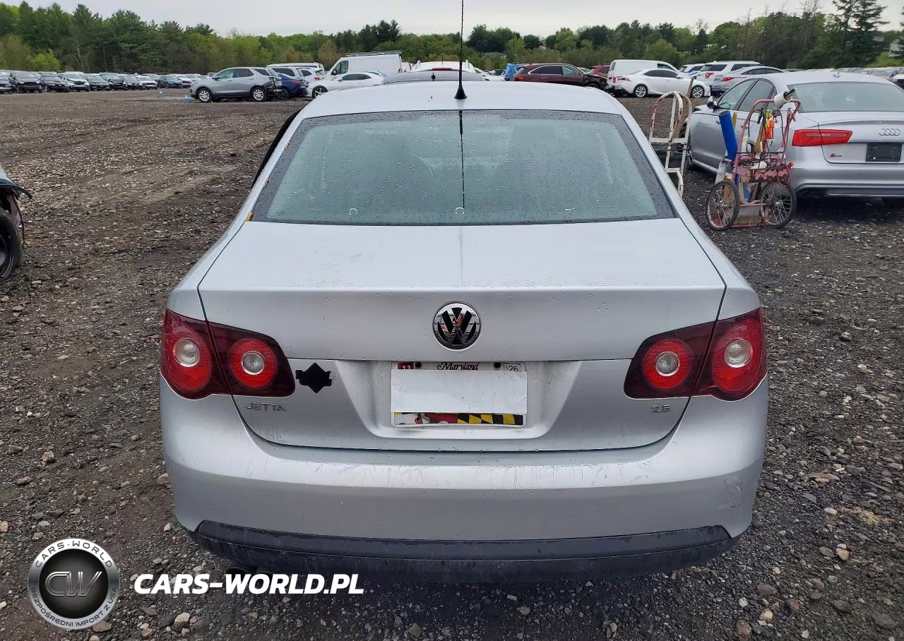 2010 Volkswagen Jetta VIN:3VWAZ7AJ5AM127123 - 6