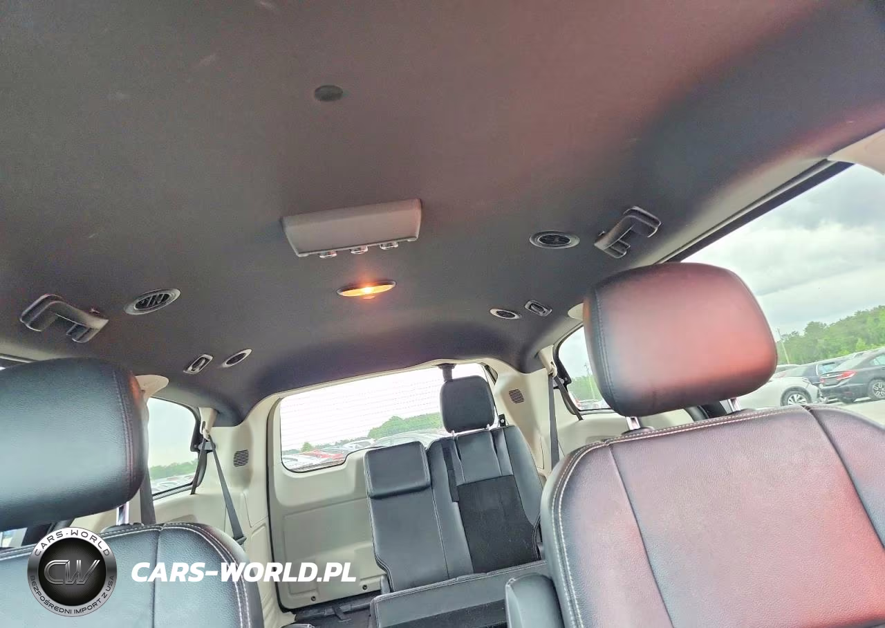 2019 Dodge Grand Caravan Sxt VIN:2C4RDGCG7KR785106 - 10