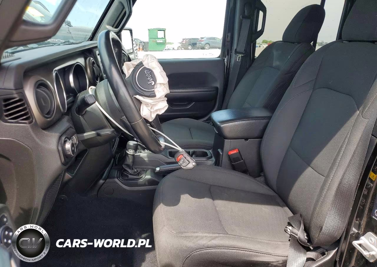 2020 Jeep Wrangler Unlimited Sport VIN:1C4HJXDG8LW331426 - 7