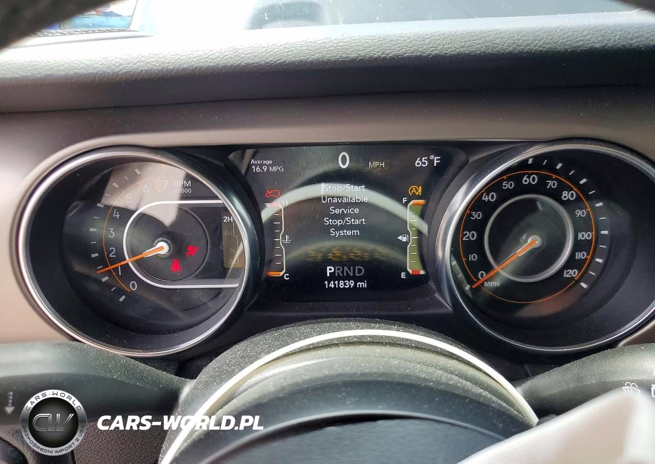 2020 Jeep Wrangler Unlimited Sport VIN:1C4HJXDG8LW331426 - 9