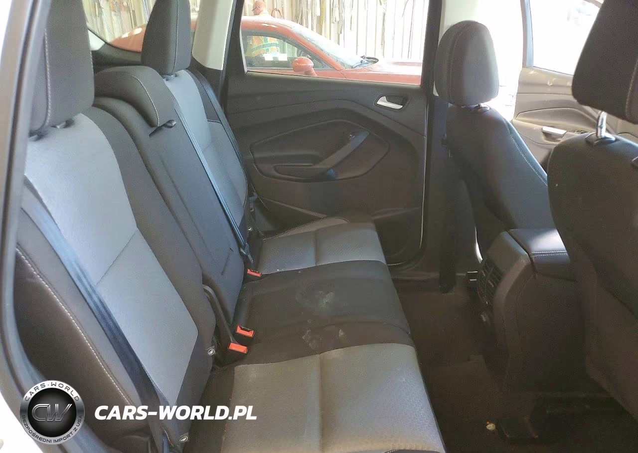 2017 Ford Escape VIN:1FMCU0GD2HUB61718 - 11