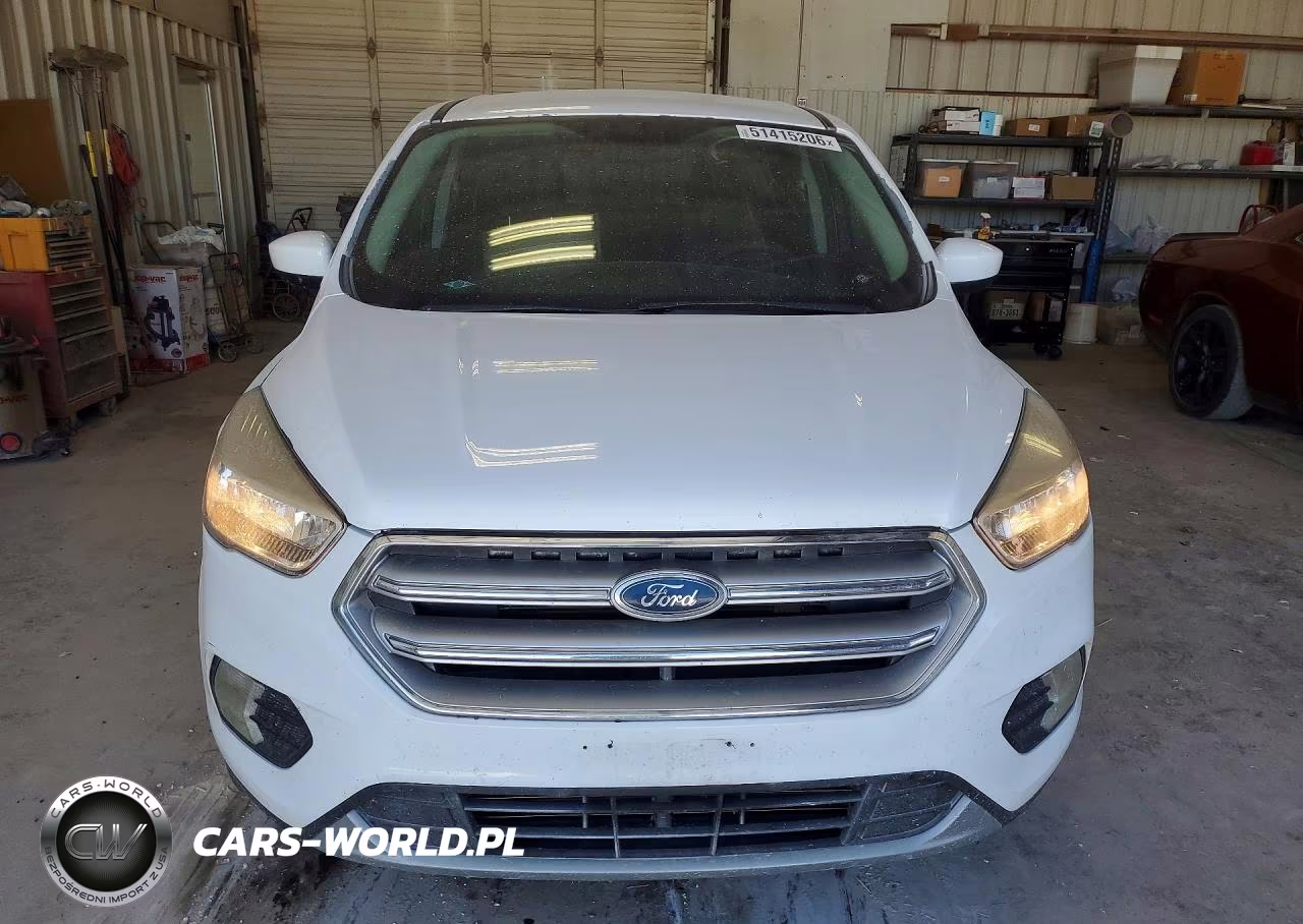 2017 Ford Escape VIN:1FMCU0GD2HUB61718 - 5