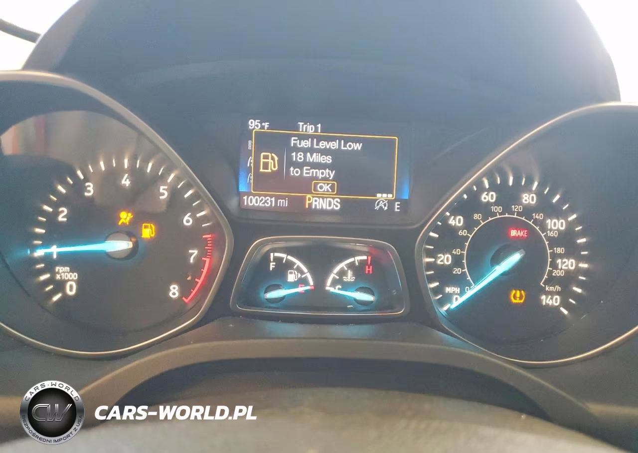 2017 Ford Escape VIN:1FMCU0GD2HUB61718 - 9