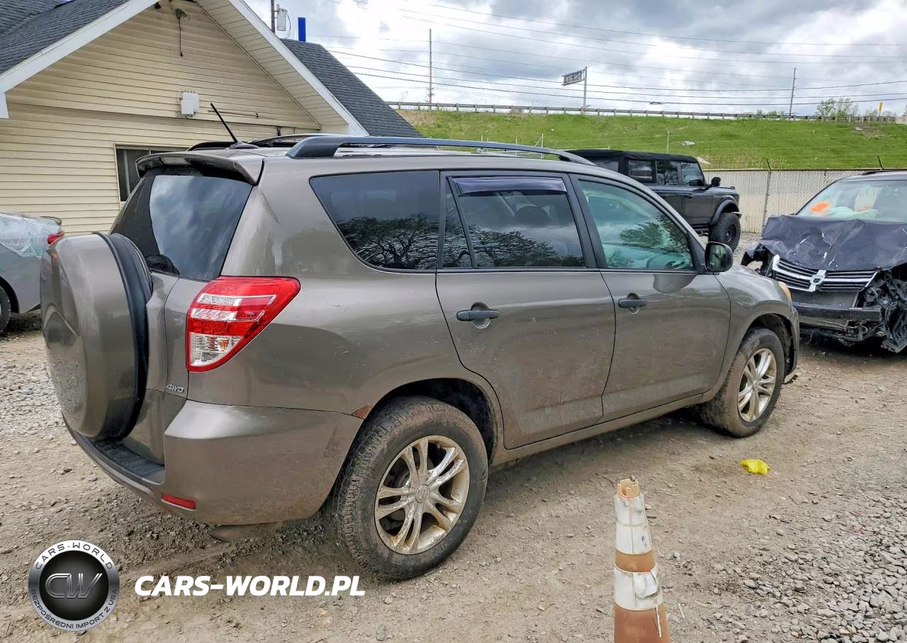 2012 Toyota Rav4 Base VIN:2T3BF4DV2CW268133 - 3