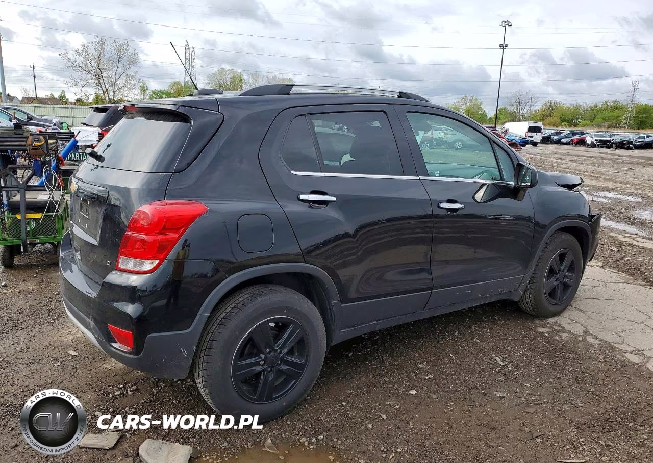2020 Chevrolet Trax 1Lt VIN:3GNCJLSB1LL110001 - 3