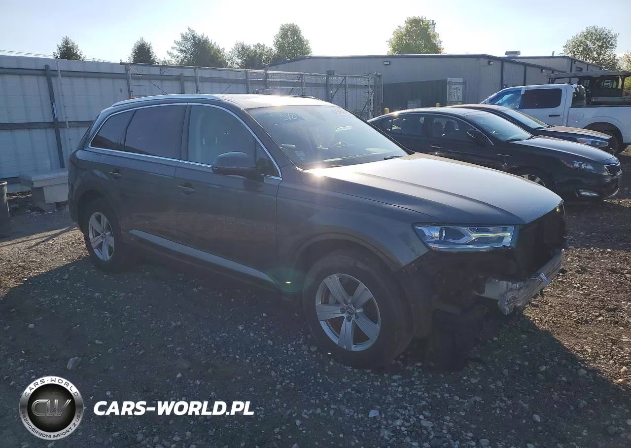2018 Audi Q7 Premium VIN:WA1AHAF78JD034408 - 4