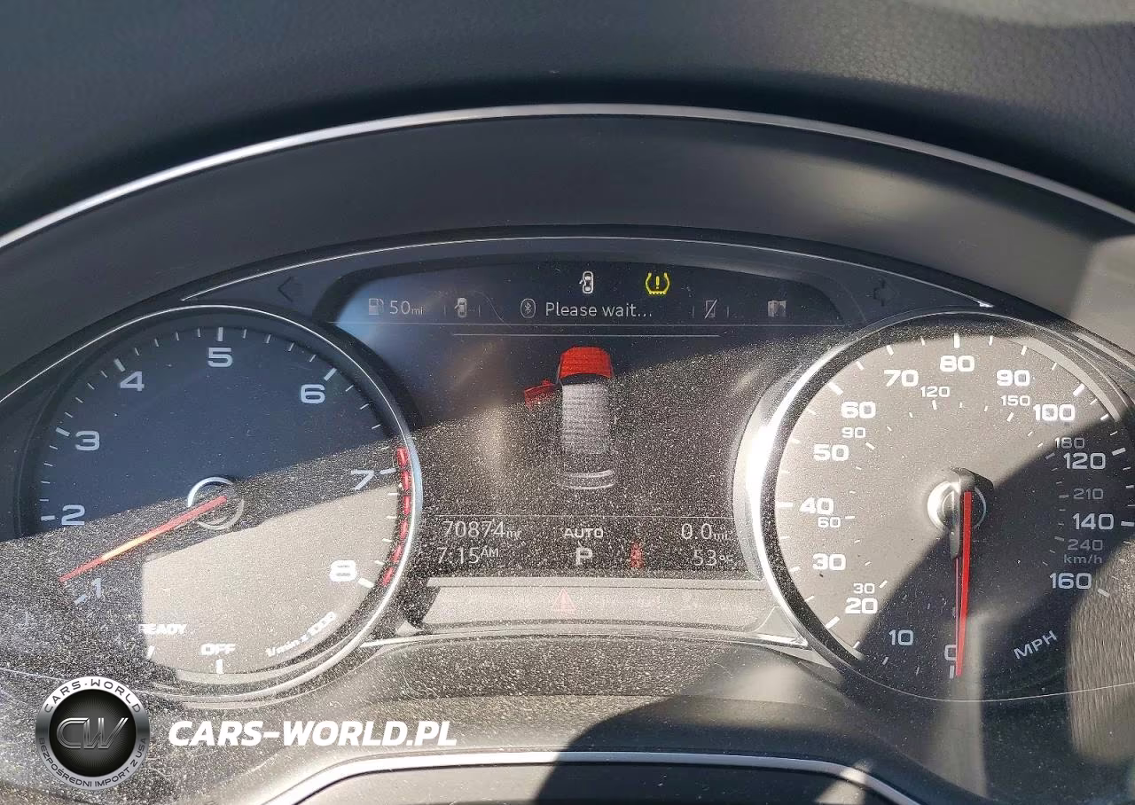 2018 Audi Q7 Premium VIN:WA1AHAF78JD034408 - 9
