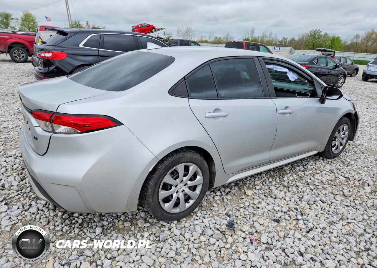 2020 Toyota Corolla Le VIN:5YFEPRAE4LP075939 - 3