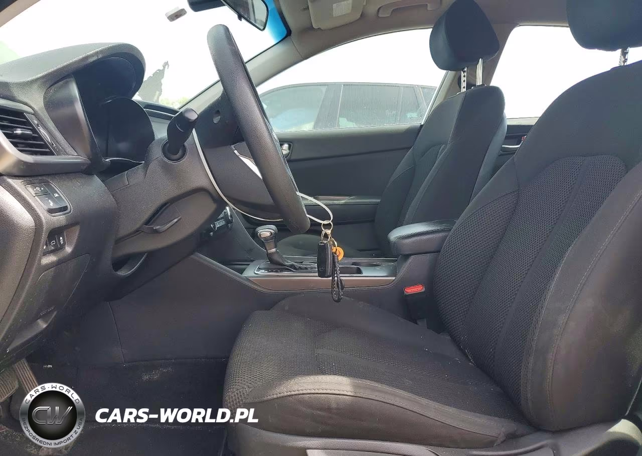 2019 Kia Optima Lx VIN:5XXGT4L3XKG275816 - 7