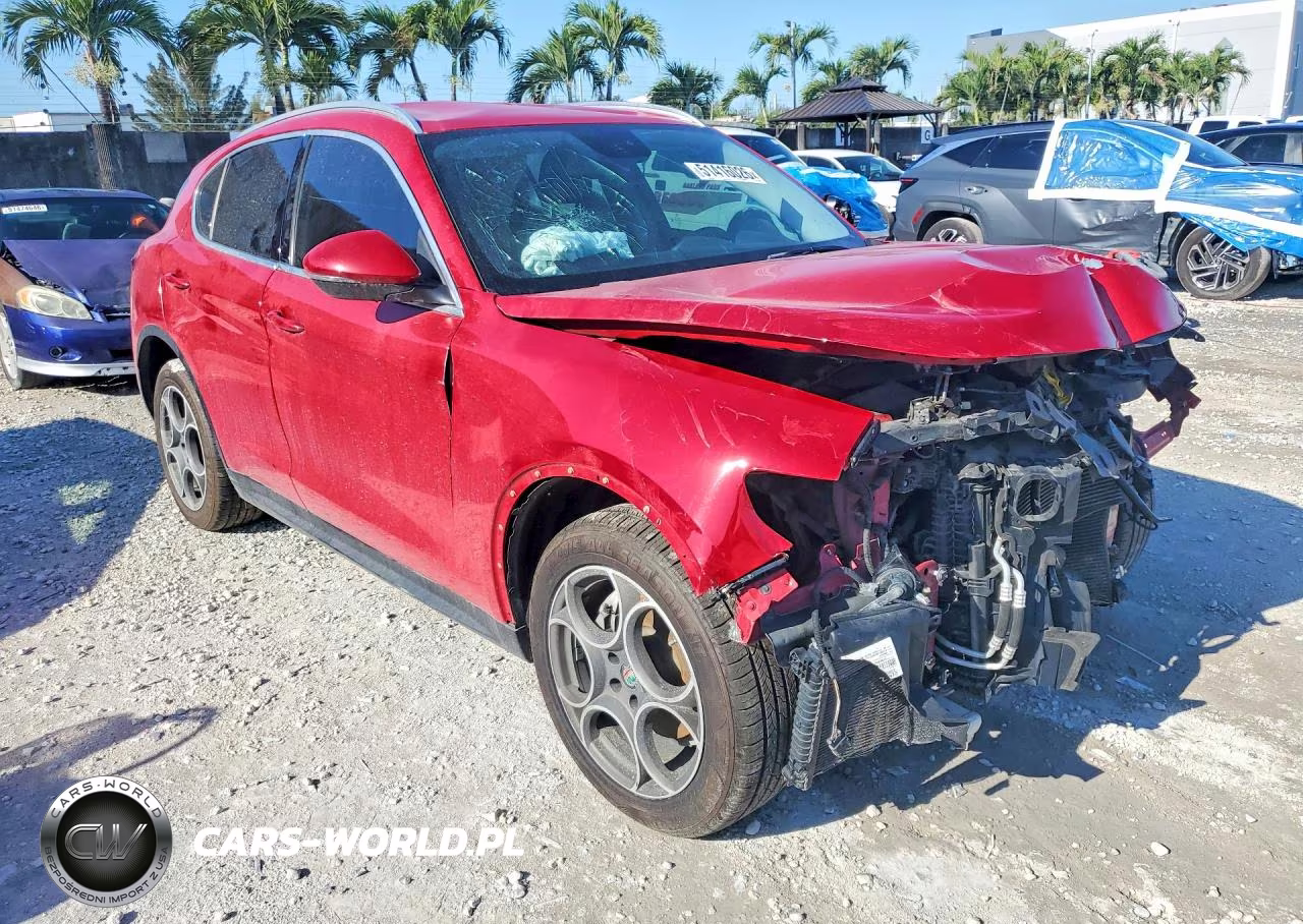 2018 Alfa Romeo Stelvio Awd VIN:ZASFAKAN7J7B64374 - 4