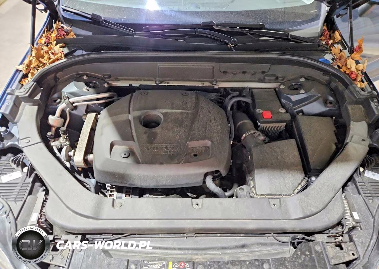 2018 Volvo Xc60 T5 Momentum VIN:YV4102RK0J1065203 - 12