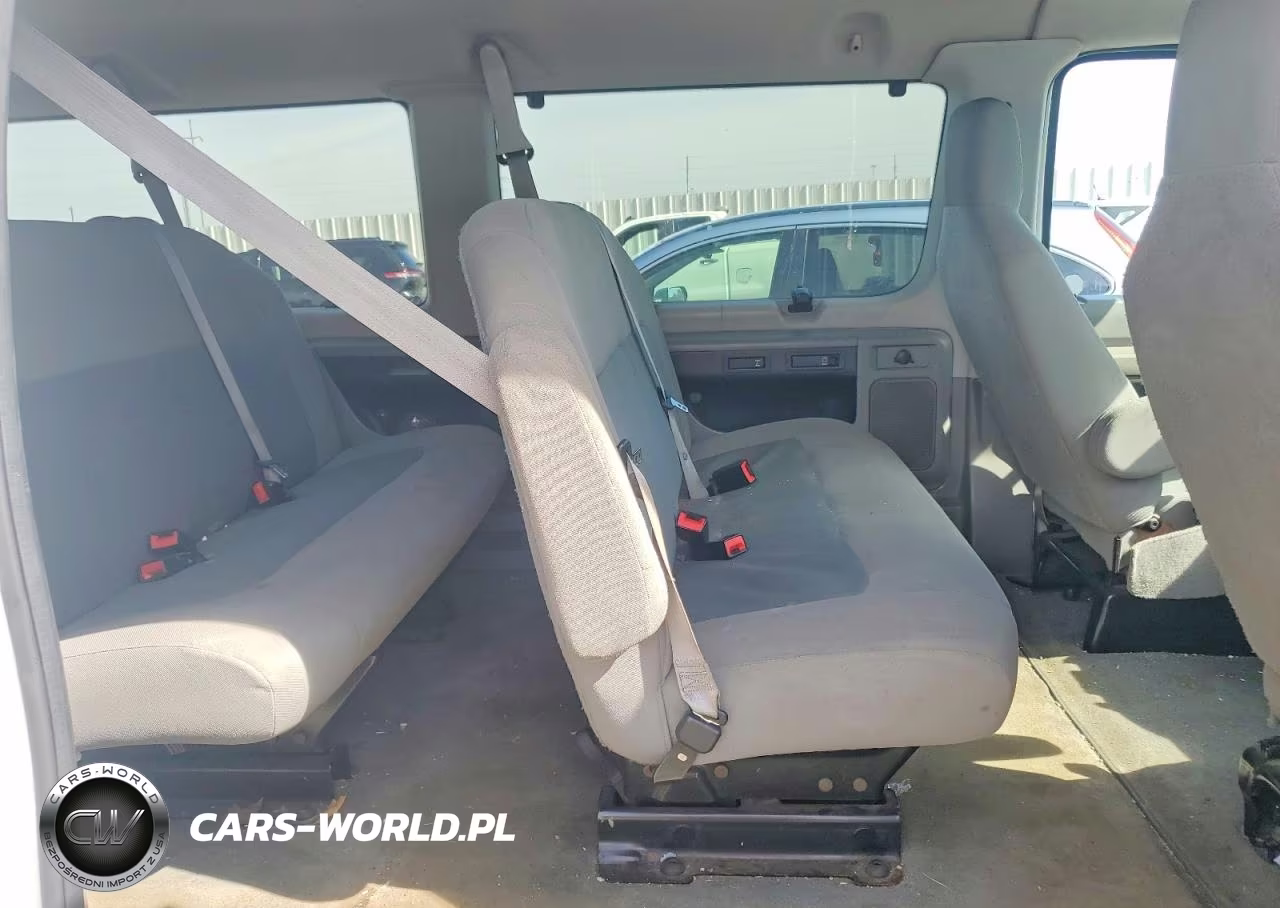 2014 Ford Econoline E350 VIN:1FBNE3BL1EDA01159 - 11