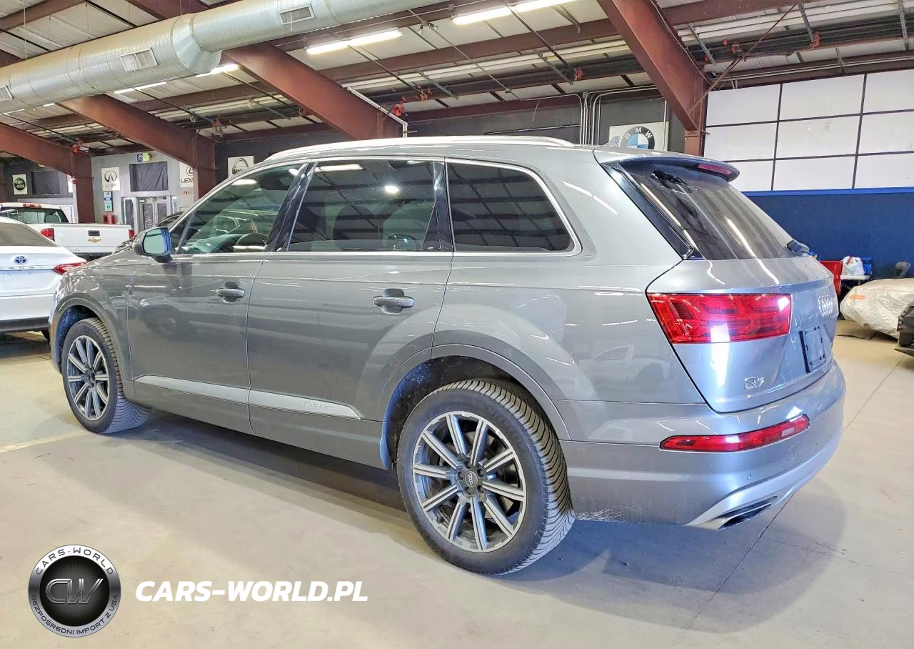 2017 Audi Q7 Premium Plus VIN:WA1LAAF77HD016845 - 2